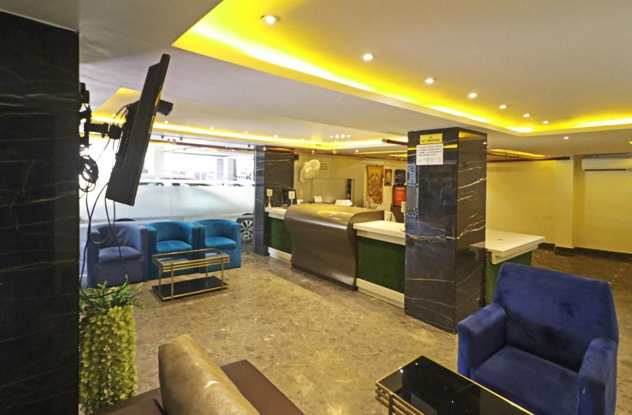 The Ivy Grand Hotel In City Centre With Free Secured Parking New Delhi Ngoại thất bức ảnh