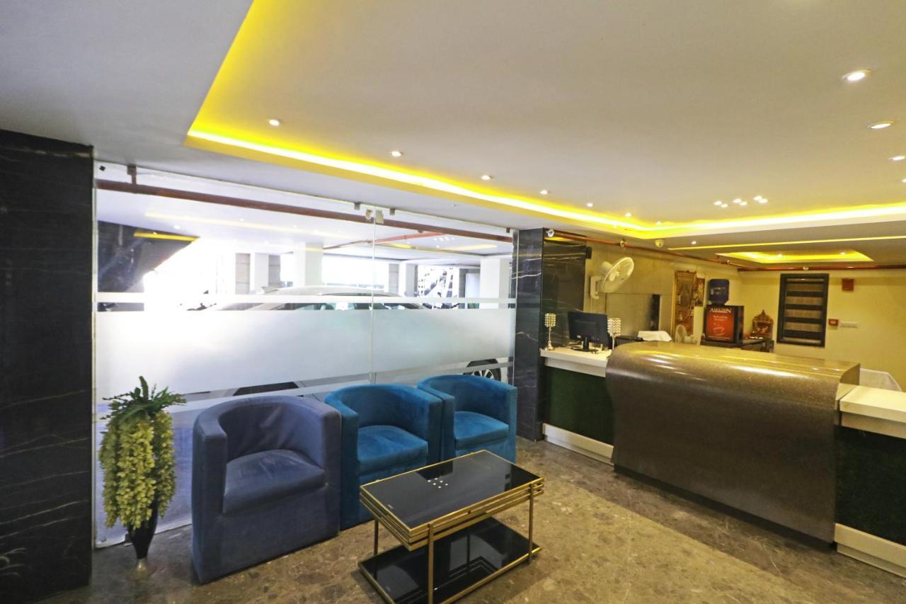 The Ivy Grand Hotel In City Centre With Free Secured Parking New Delhi Ngoại thất bức ảnh