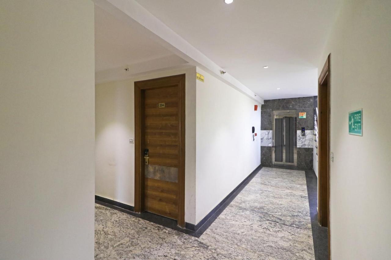 The Ivy Grand Hotel In City Centre With Free Secured Parking New Delhi Ngoại thất bức ảnh